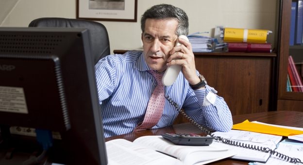 Comment devenir Courtier / Courtière ?