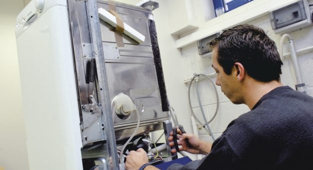 Comment devenir Dépanneur / Dépanneuse En Électroménager ?